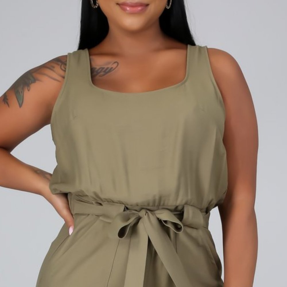 Sale🎉Dressy Basic Light Olive Jumpsuit - Picture 2 of 4